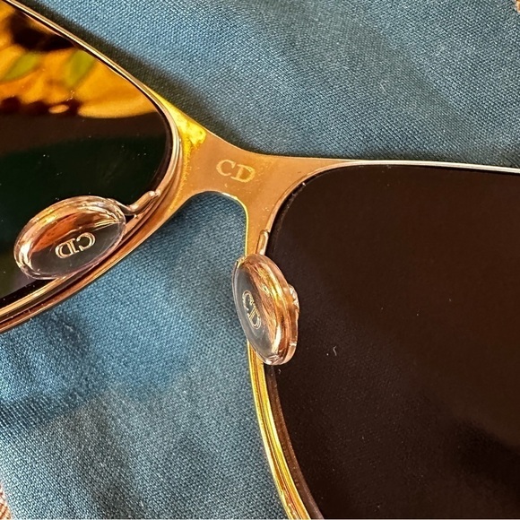 CHRISTIAN DIOR sunglasses
Model NEW MOTARD J5G / IR Gold 
UV400 Oversized NWT main image 10